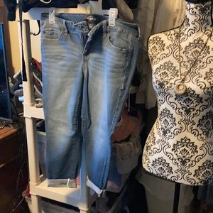 Torrid size 12 raw cuff skinny jeans nwot